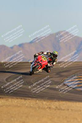 media/Dec-16-2023-CVMA (Sat) [[bb38a358a2]]/Race 13 Amateur Supersport Middleweight/